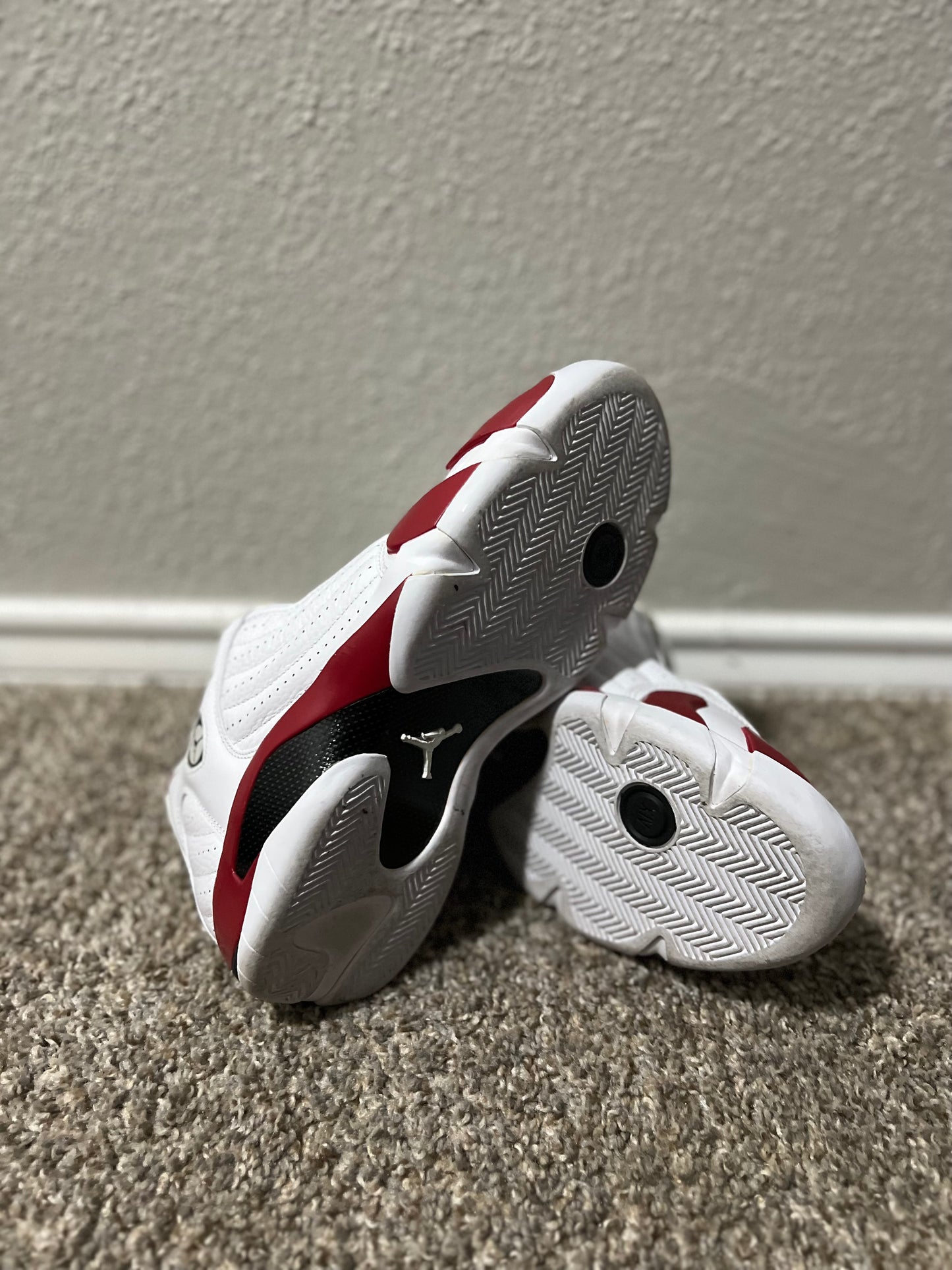 Air Jordan 14 “ Candy Cane”