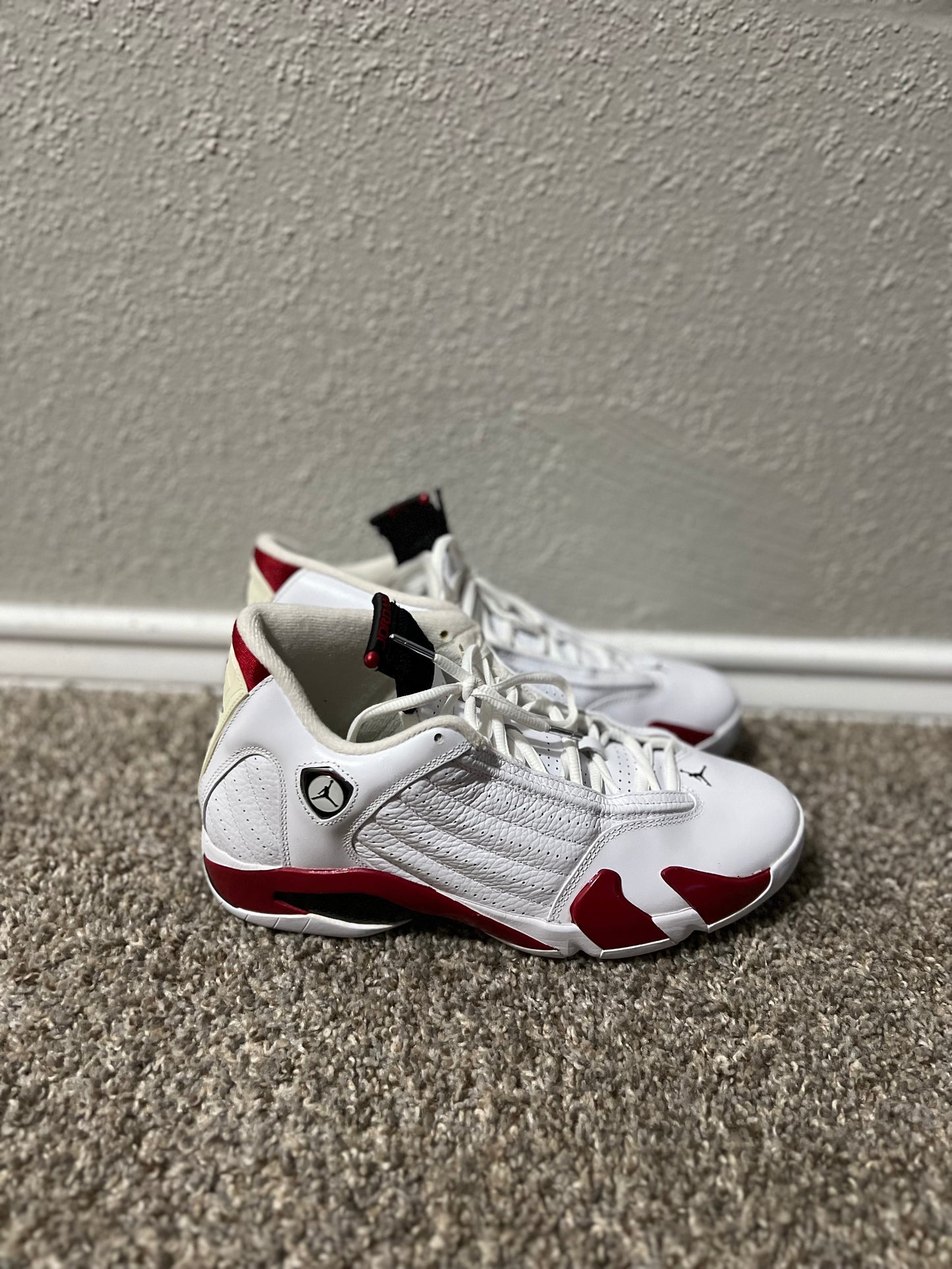 Air Jordan 14 “ Candy Cane”